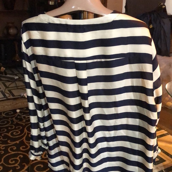Dalia Collection “2/$20” Striped Blouse M - Picture 4 of 4